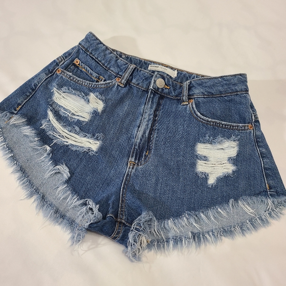 Garage Denim Distressed Cut-Off Mini Festival/Cheeky Festival Shorts‎
